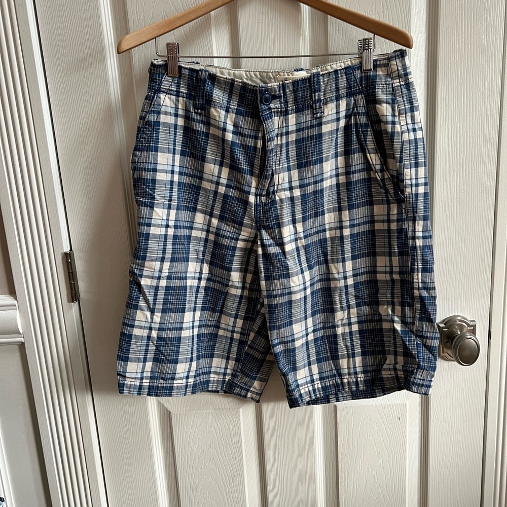 Aeropostale Blue and White Plaid Men’s Shorts